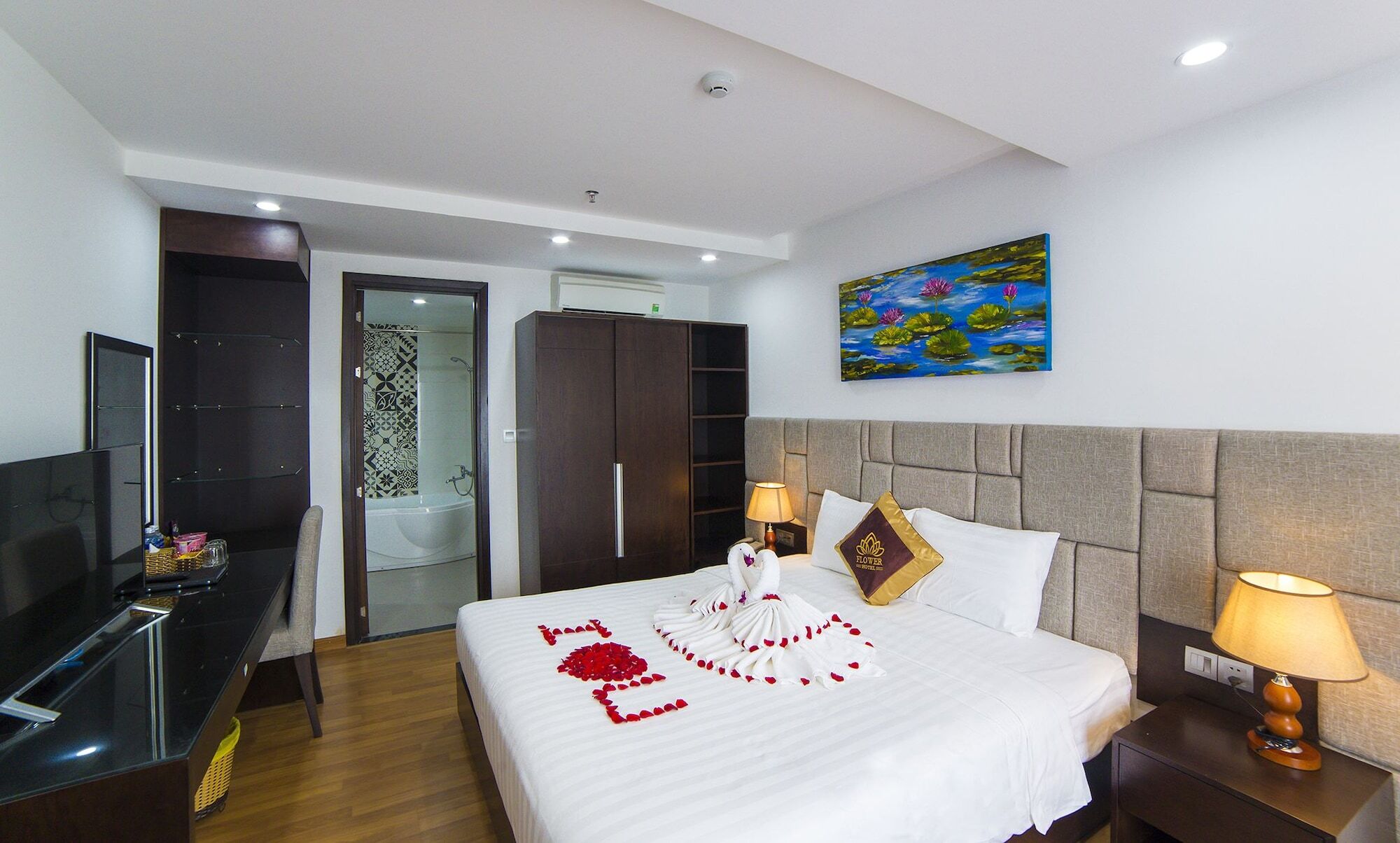 Flower Boutique Hotel Da Nang Exterior photo